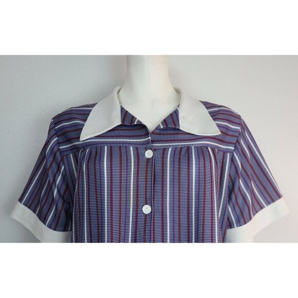 VINTAGE WOMEN'S BLUE STRIPED SHORT SLEEVE BUTTON-UP TOP - SIZE M - Picture 5 of 12